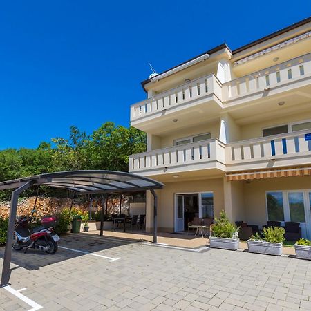 Pupic Apartment Dramalj Exterior foto