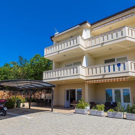 Pupic Apartment Dramalj Exterior foto